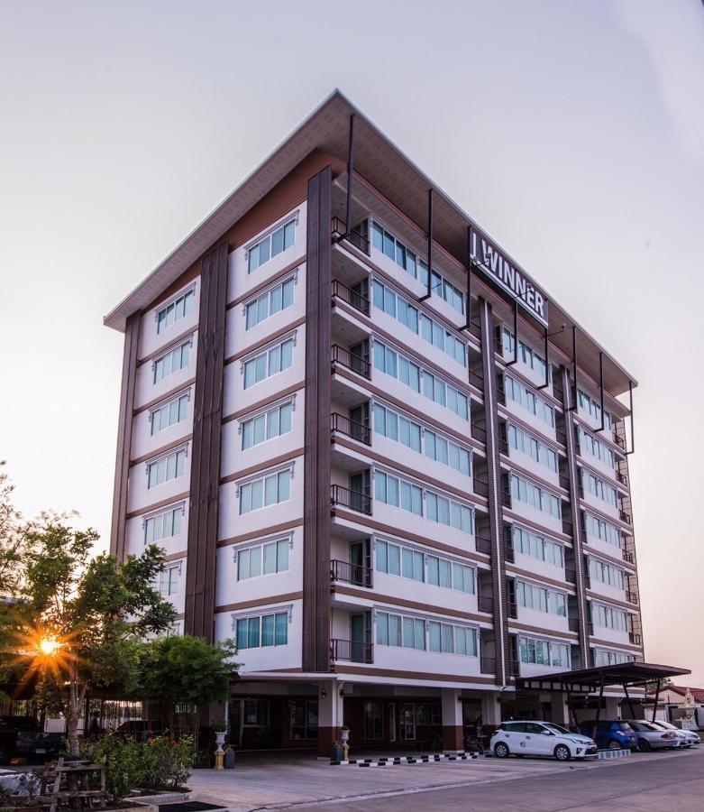 Winner Serviced Apartment Si Maha Phot Bagian luar foto